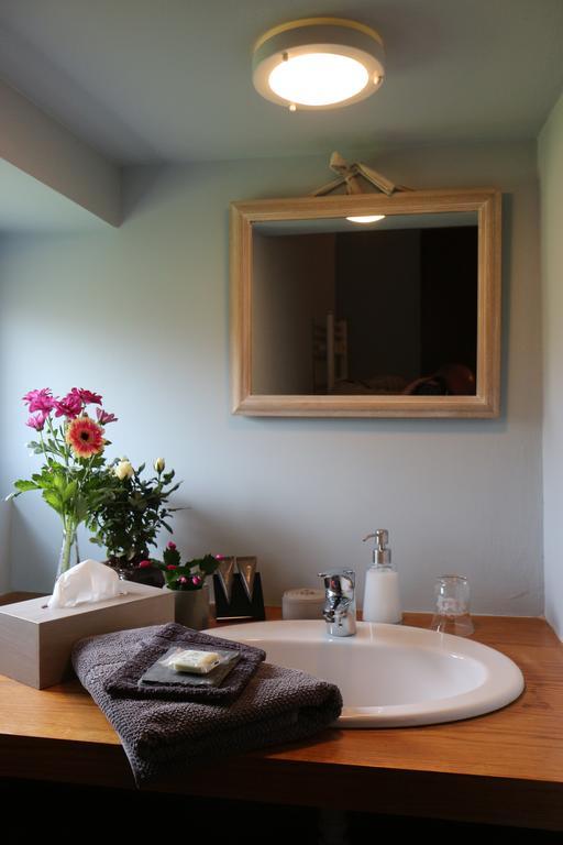 Chambres D'Hotes Du Presbytere La Bastide-l'Eveque ภายนอก รูปภาพ